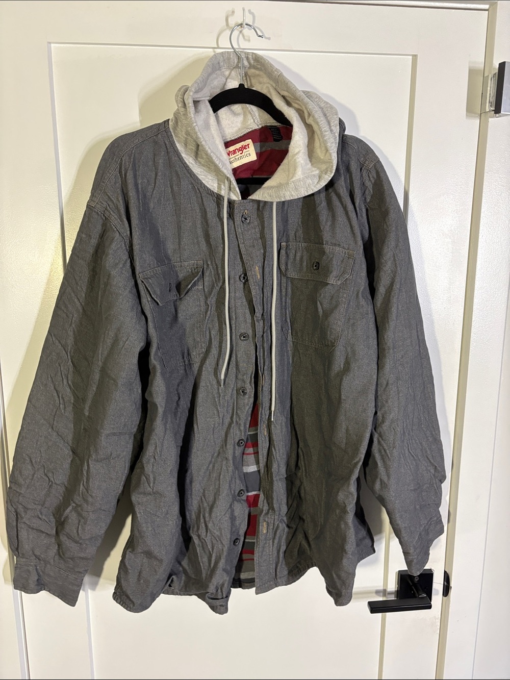 Wrangler Gray Lightweight Hooded Shirt Jacket with Cream Hood